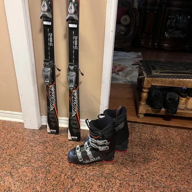 167 Rossignol ski with boots  in Ski in Markham / York Region - Image 3