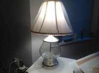 LAMP - ANTIQUE STYLE -
