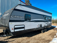2021 Heartland lithium 2414 bumper pull toy hauler trailer