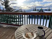 Make this your view - SilverStar Resort, 20 mins downtown Vernon
