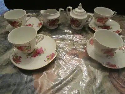 ESD Hand Painted China Hostess Sets for 4, Pattern #EM9933, View more