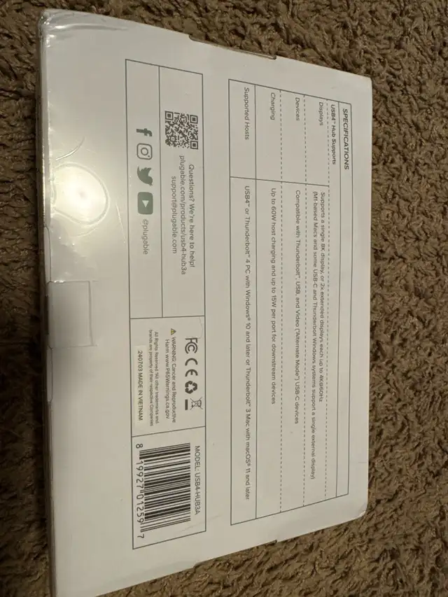 Plugable USB4 Thunderbolt 4 Hub Factory Sealed in Cables & Connectors in Kitchener / Waterloo - Image 3