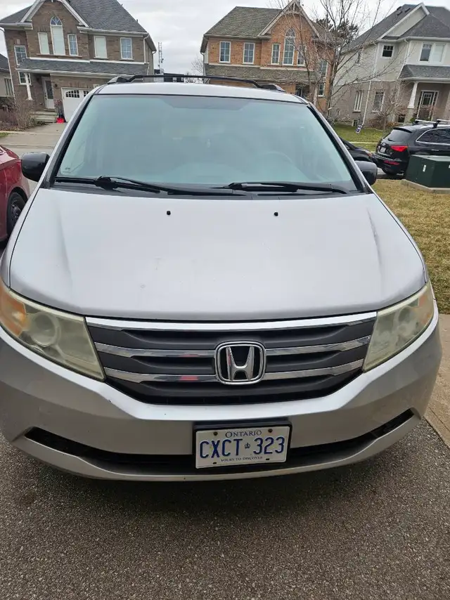 2011 HONDA ODYSSEY571964707109621765