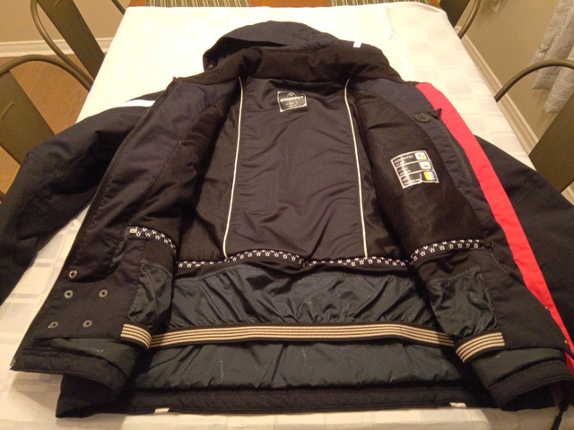 Volkl Ski Jacket - Men's Large in Ski in Ottawa - Image 4