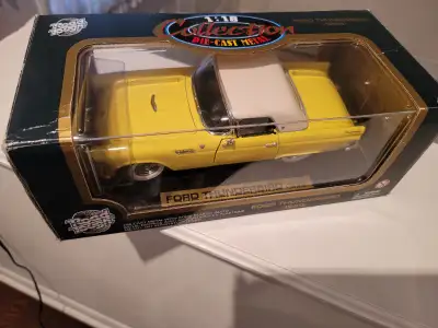 Selling one Road Though - 1:18 scale Ford Thunderbird 1955 Die-cast - Yellow for $120