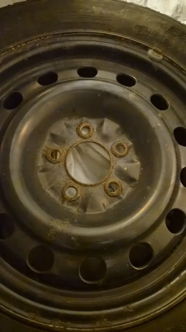 LIKE NEW 1 SZN  205/55/R16 ON RIMS in Tires & Rims in City of Halifax - Image 5