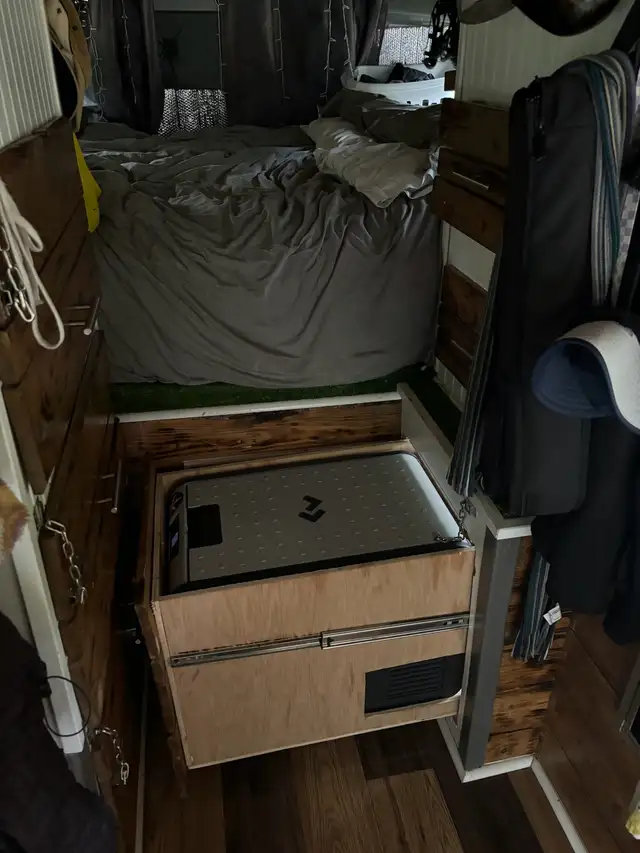 Ford e450 camper in RVs & Motorhomes in Revelstoke - Image 9