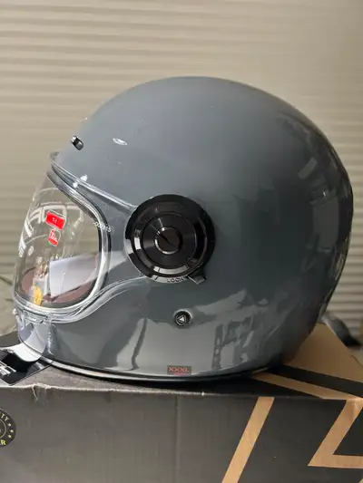 XXXL T-1 TORC Retro Full Face Helmet Gloss Grey Cash only on Door Pickup. No E-transfer. First Come,...