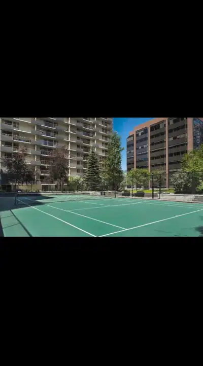 1 bed 1 bath apartment to rent in the heart of downtown.