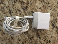 Ubiolabs charger with cable