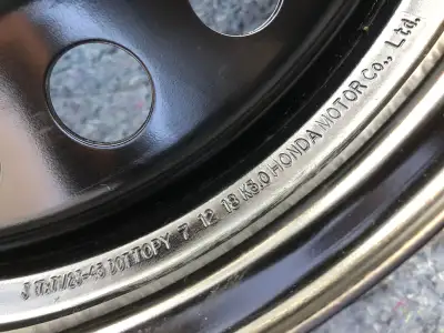 I am selling two (2) Honda / Acura factory original 17 inch steel rims. 17x 7 1/2 64.1 Center bore 5...