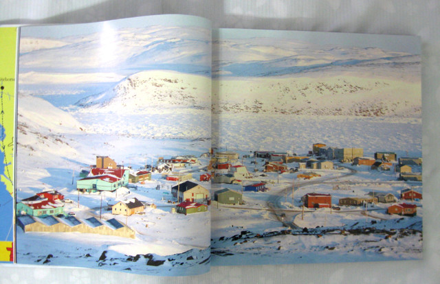 LIVRE ...O CANADA...BOOK  par/by  BERTRAND LEMEUNIER dans Art et objets de collection  à Ouest de l’Île - Image 3