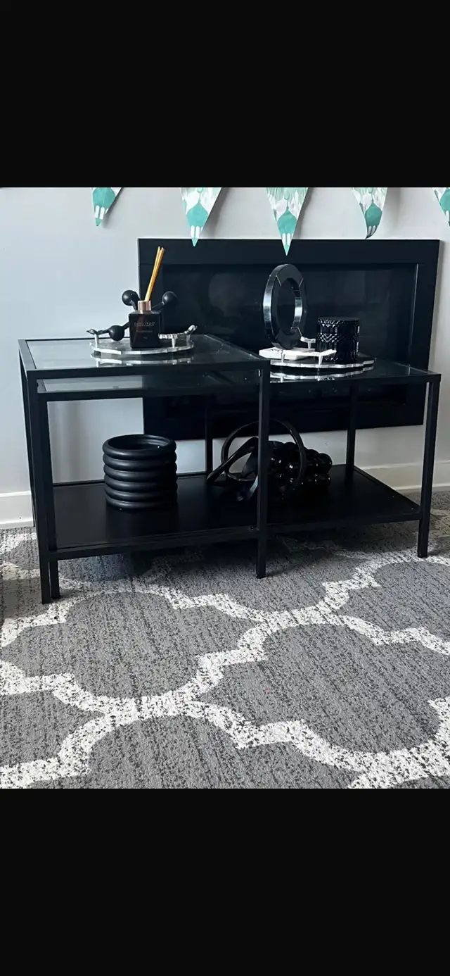 two coffee table in Coffee Tables in Ottawa - Image 4