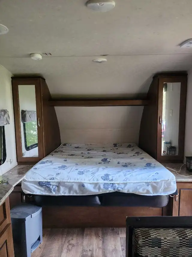 2017 Forest River in Travel Trailers & Campers in Kingston - Image 7