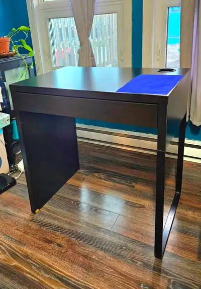 Small Desk, View more