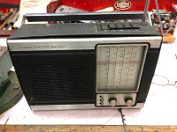 vintage sears portable radio am / fm/ psb